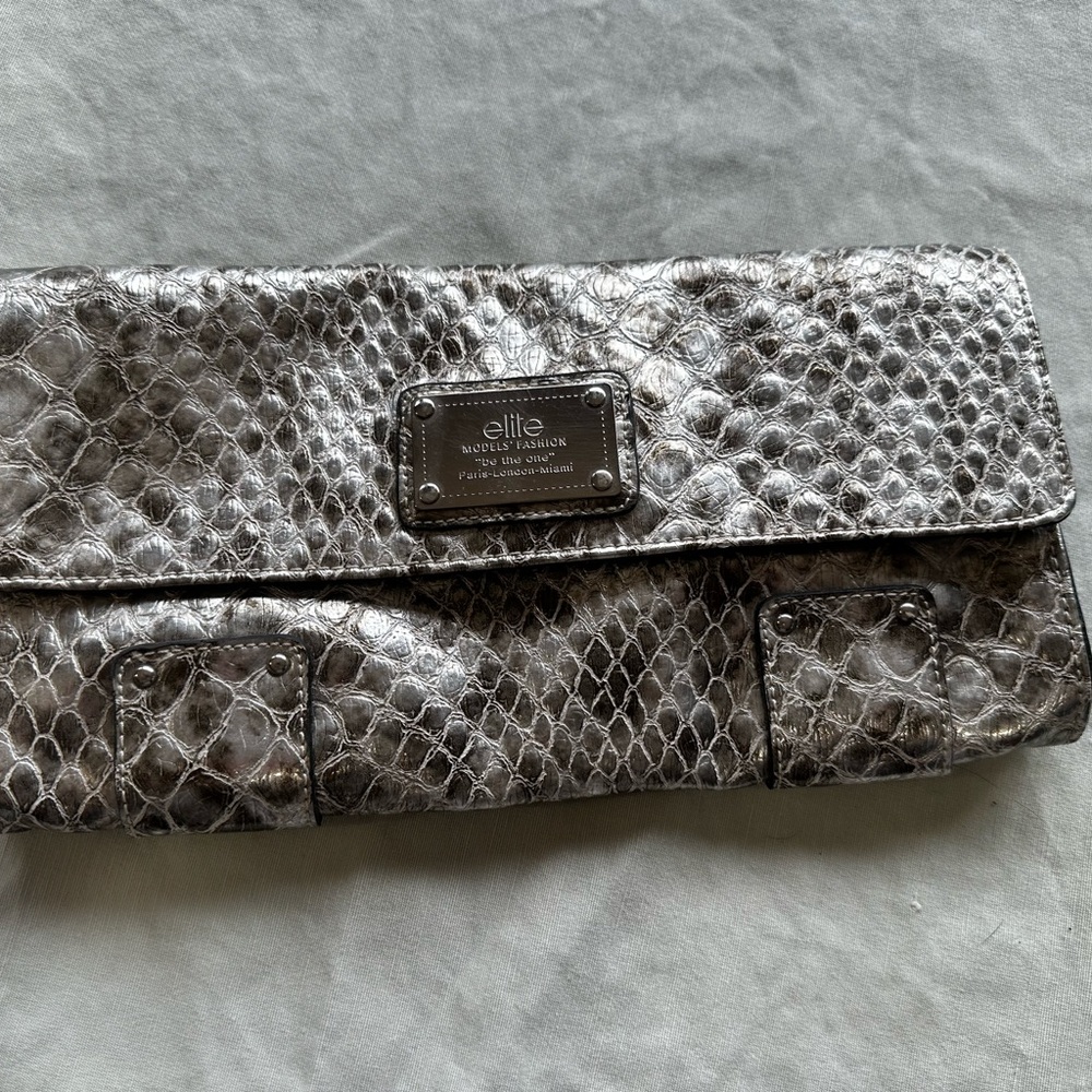 Ellie Silver Snakeskin Clutch with Metallic Accent